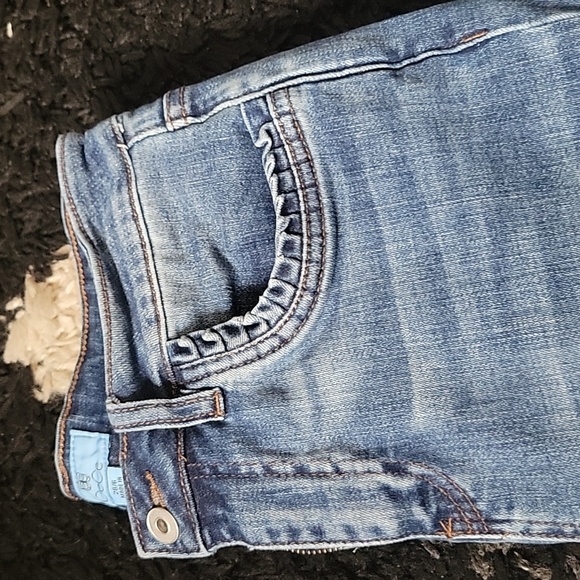 CECE High Waist Frill Pocket Straight Leg Jeans - Picture 5 of 7